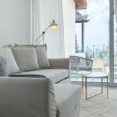 Phaedrus Living Seaview Modern Flat Limnaria 134 Apartment Paphos Ngoại thất bức ảnh