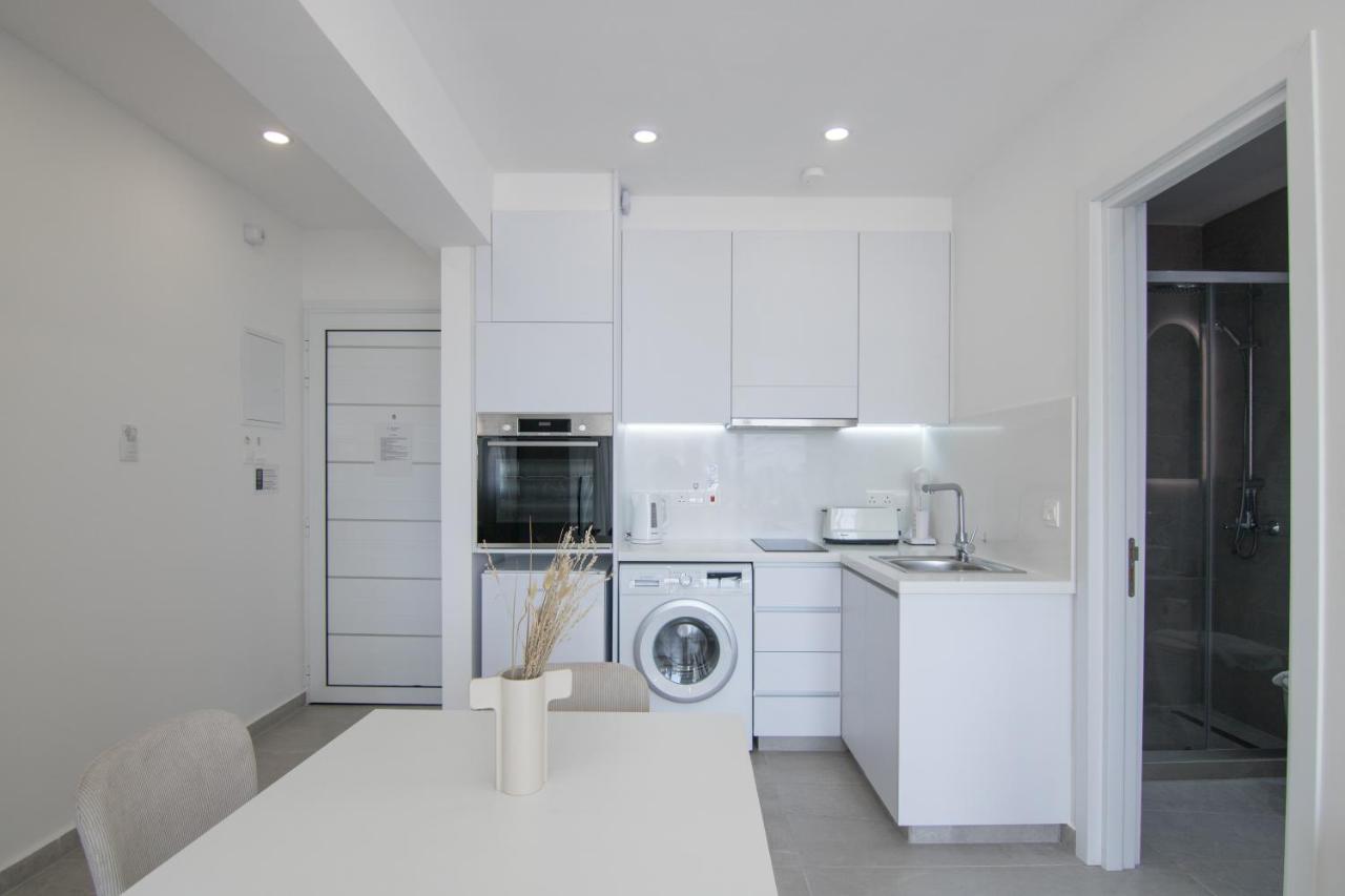 Phaedrus Living Seaview Modern Flat Limnaria 134 Apartment Paphos Ngoại thất bức ảnh